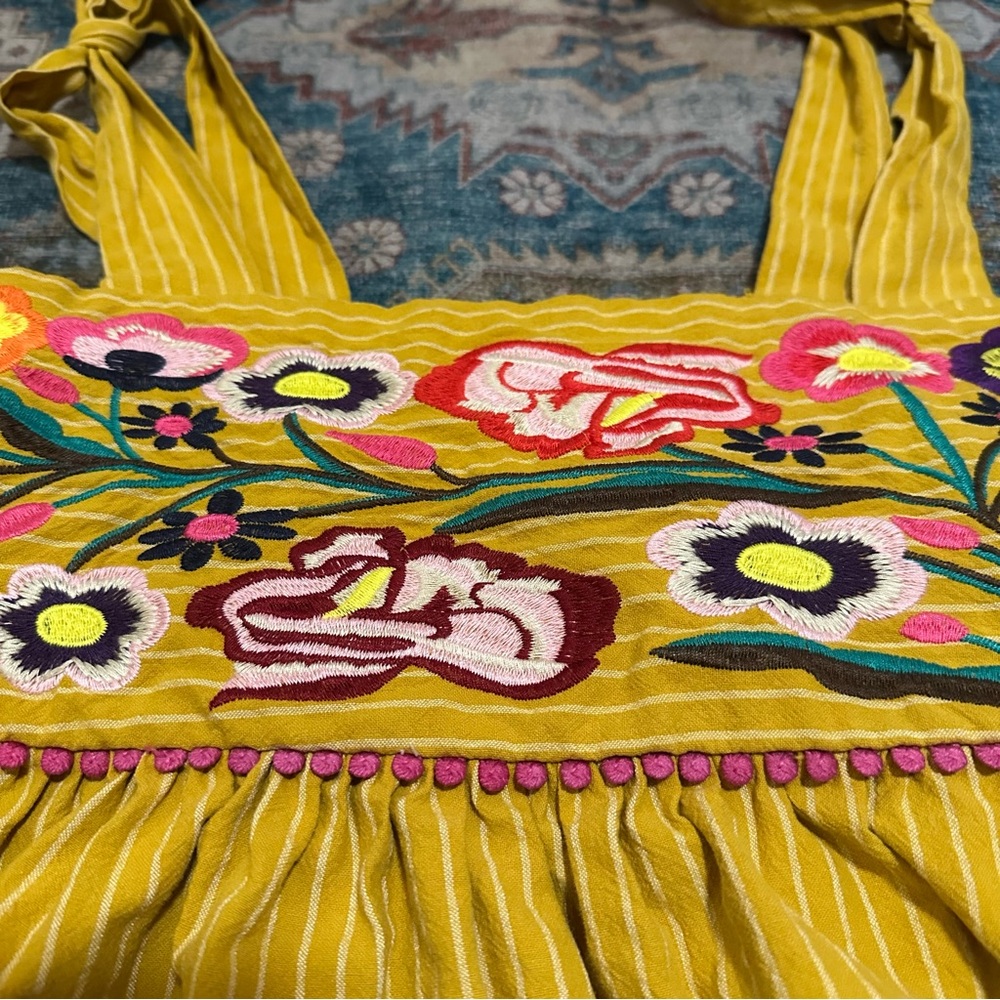 THML•Yellow Pinstripe Floral EMBROIDERED Tie
Shoulder Top Size S - Picture 4 of 7